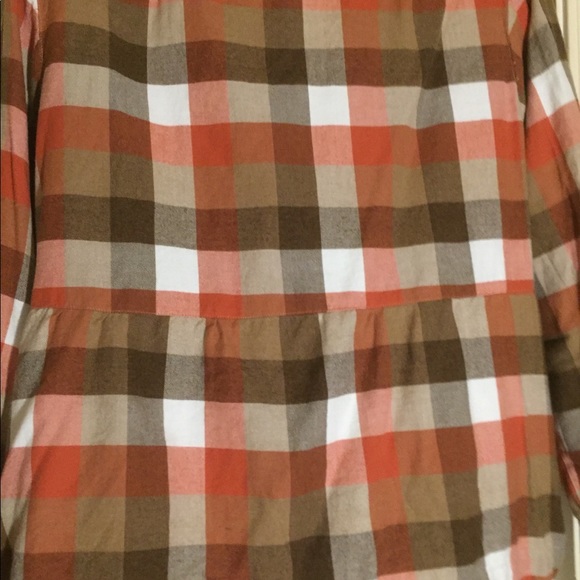 DressBarn Woman Blouse - Picture 4 of 5